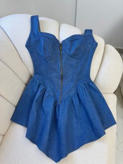 Robe corset a fermeture